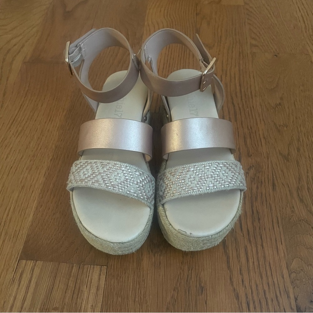 Sophie 17 Terri Platform Sandals